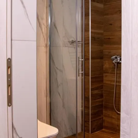 Апартаменты Sofelia Elegant